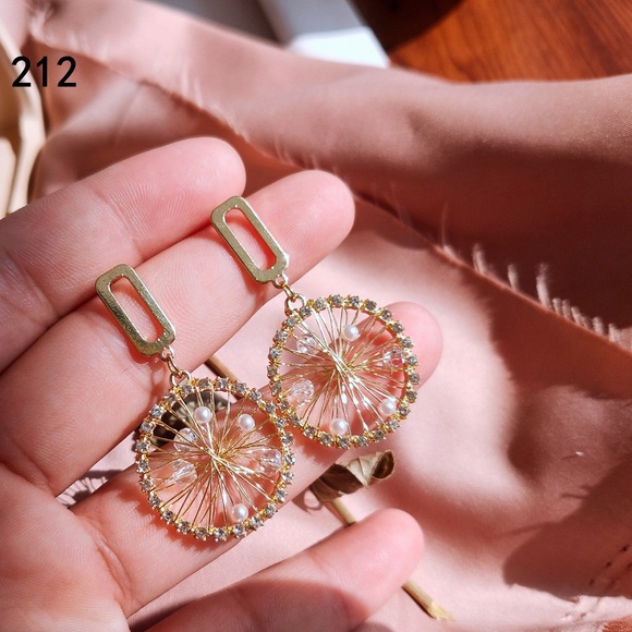 🔸2 for $15🔸Earrings - Picture 3 of 3